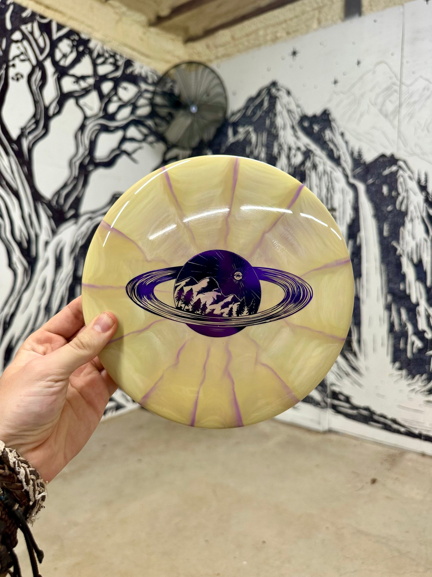 Spore - Lux Vapor - Saturn Stamp